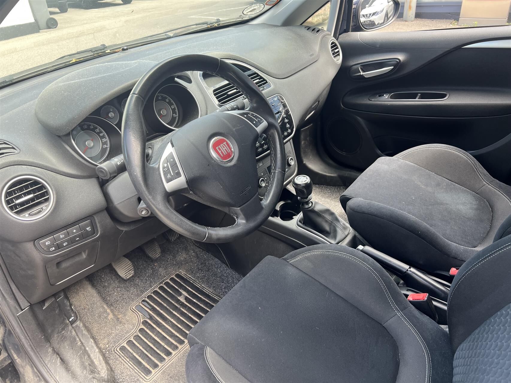 Billede af Fiat Punto 0,9 TwinAir Turbo Lounge Edition 100HK 5d
