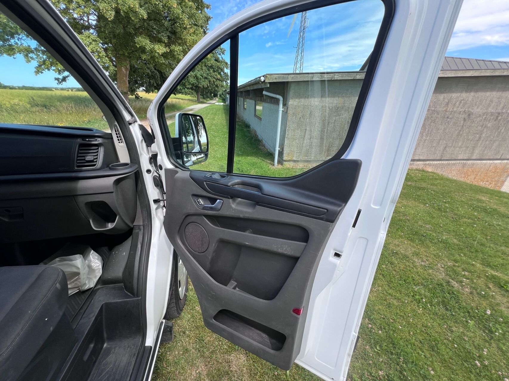 Billede af Ford Transit Custom 300 L1H1 2,0 TDCi Trend 130HK Van 6g Aut.