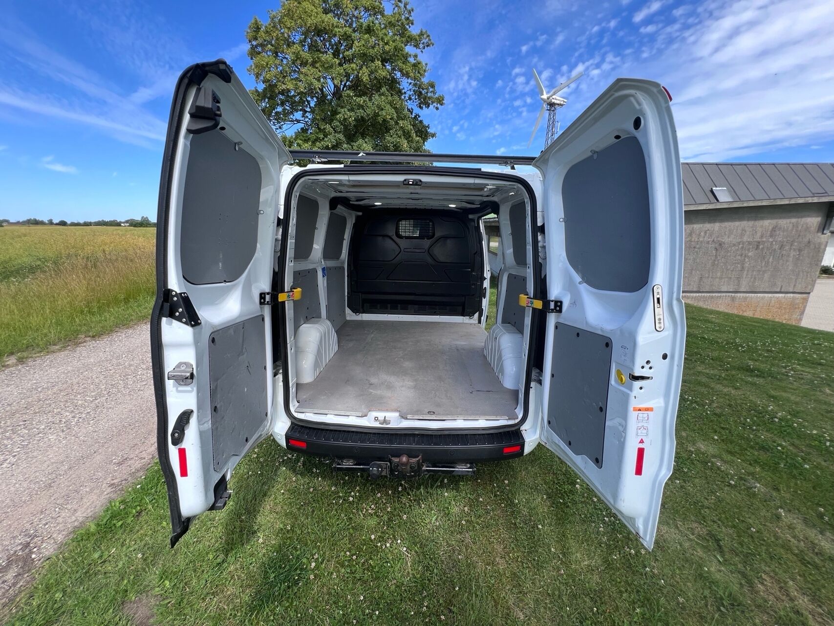 Billede af Ford Transit Custom 300 L1H1 2,0 TDCi Trend 130HK Van 6g Aut.