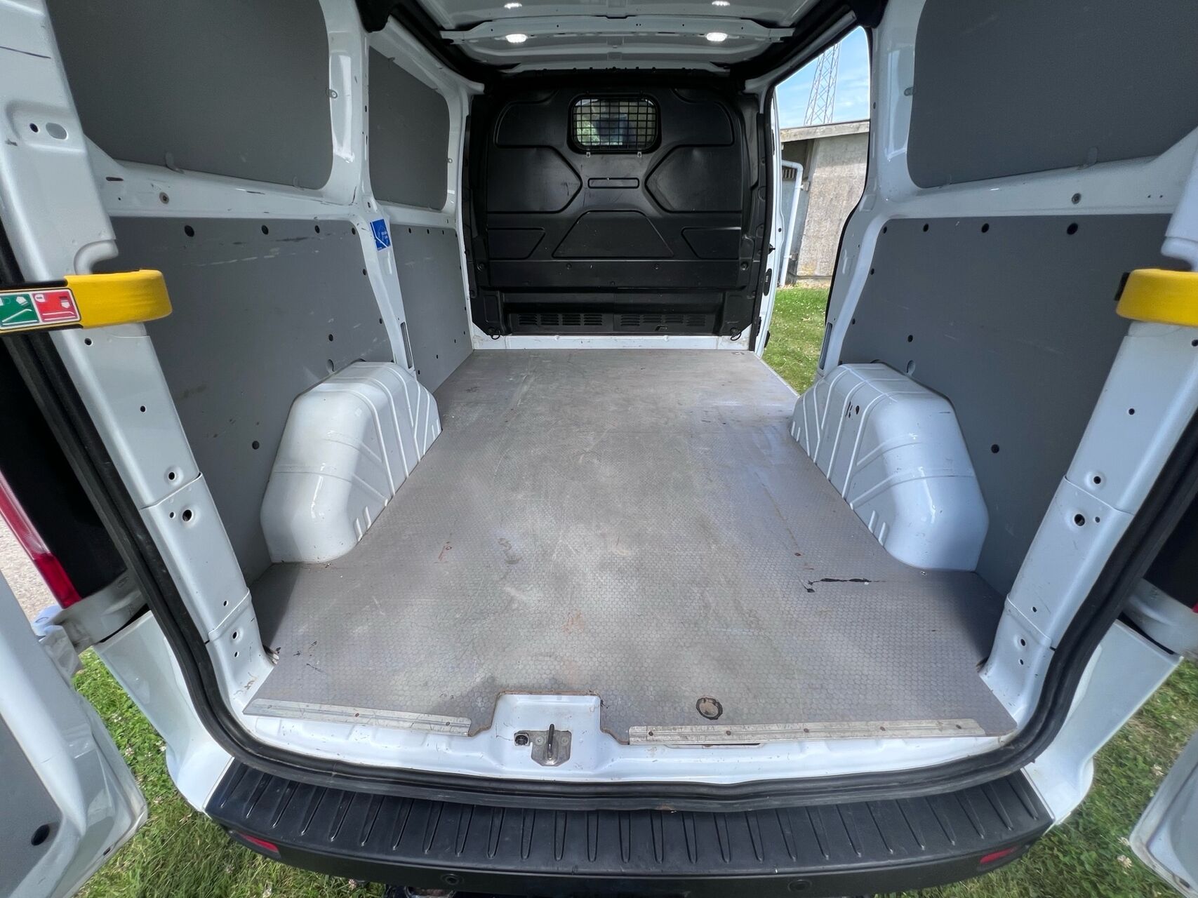 Billede af Ford Transit Custom 300 L1H1 2,0 TDCi Trend 130HK Van 6g Aut.