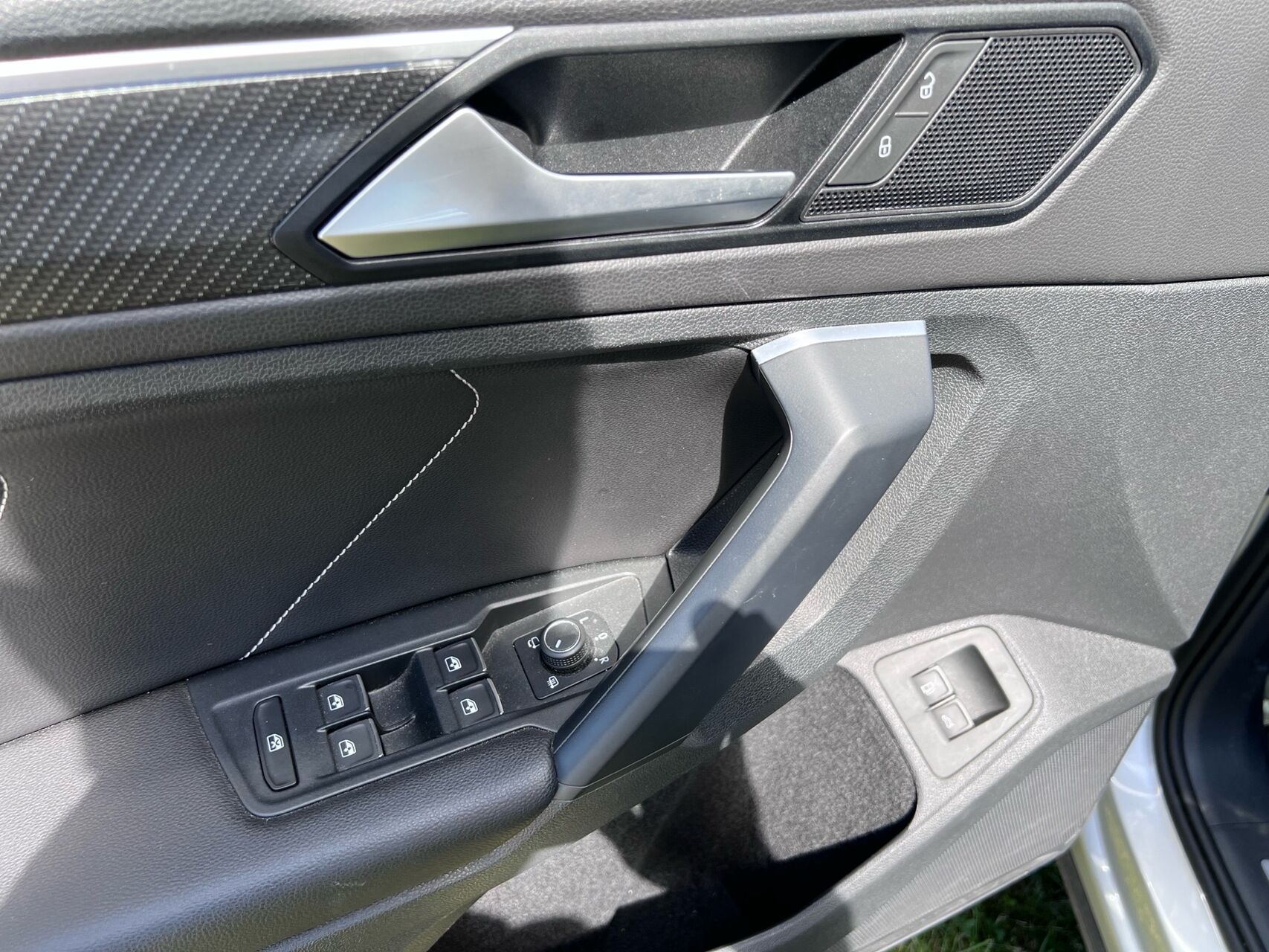 Billede af VW Tiguan 1,4 TSI eHybrid Elegance DSG 245HK 5d 6g Aut.