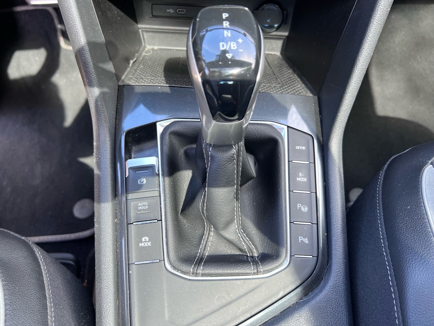 Billede af VW Tiguan 1,4 TSI eHybrid Elegance DSG 245HK 5d 6g Aut.