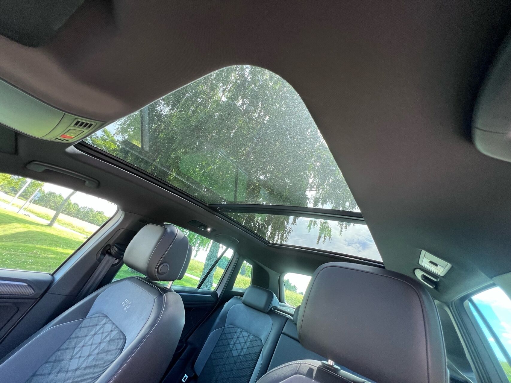 Billede af VW Tiguan 1,4 TSI eHybrid Elegance DSG 245HK 5d 6g Aut.