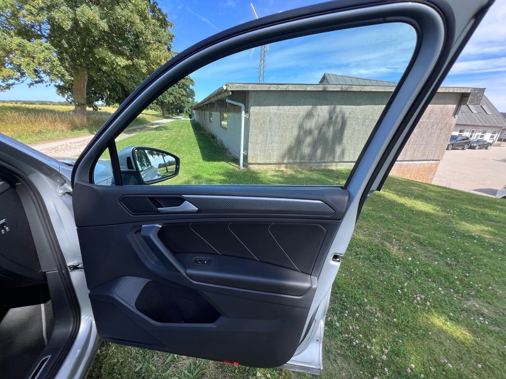 Billede af VW Tiguan 1,4 TSI eHybrid Elegance DSG 245HK 5d 6g Aut.
