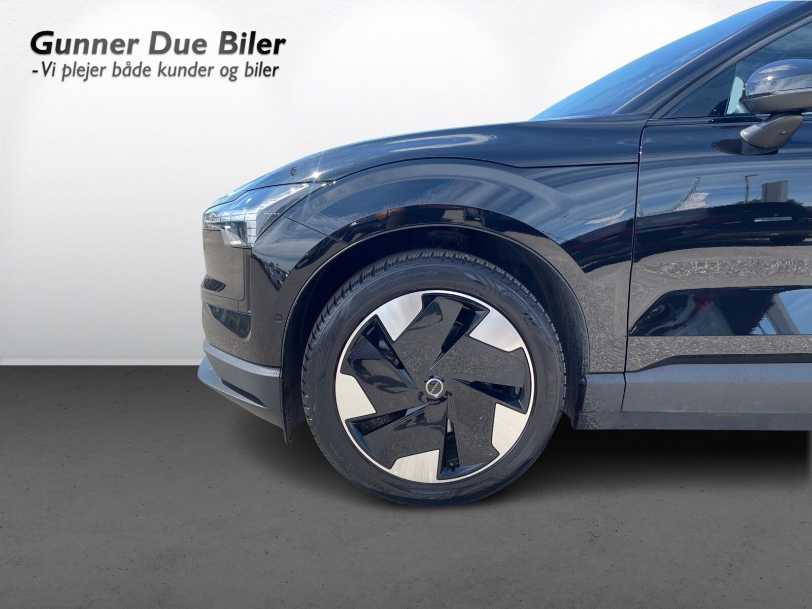 Billede af Volvo EX30 Single Motor Extended Range Ultra 272HK 5d Aut.