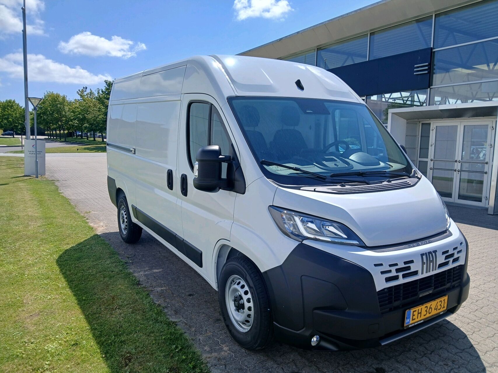 Billede af Fiat Ducato 35M L2H2 2,2 Multijet Pro 180HK Van 8g Aut.
