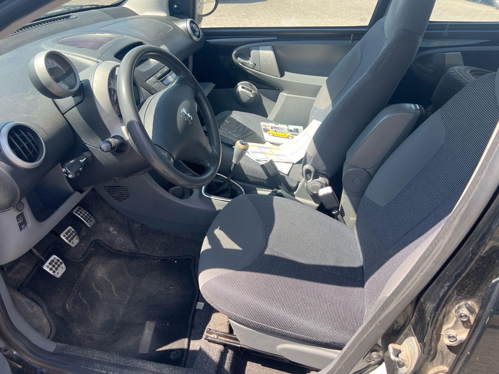 Billede af Peugeot 107 1,0 12V Urban 68HK 3d