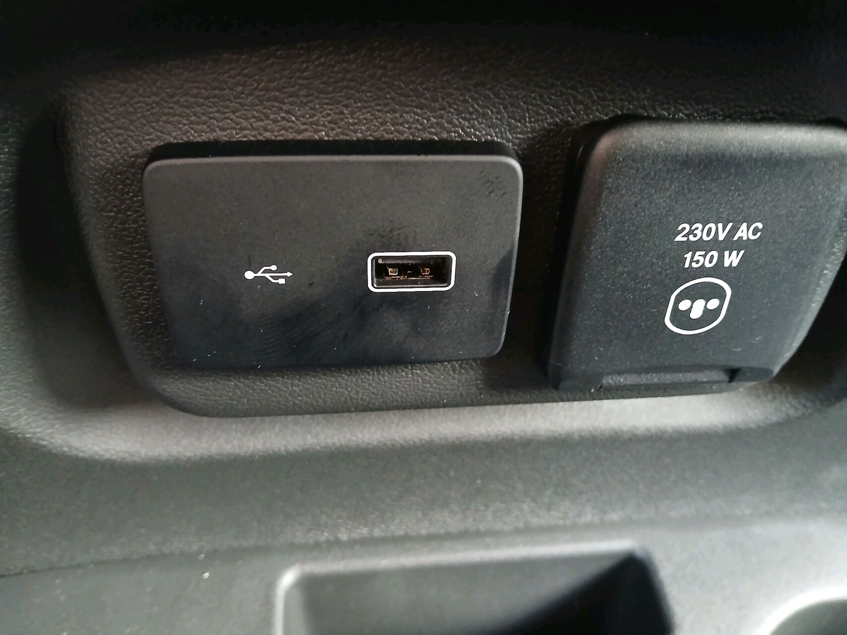 Billede af Fiat Ducato 35M L2H2 2,2 Multijet Pro 180HK Van 8g Aut.
