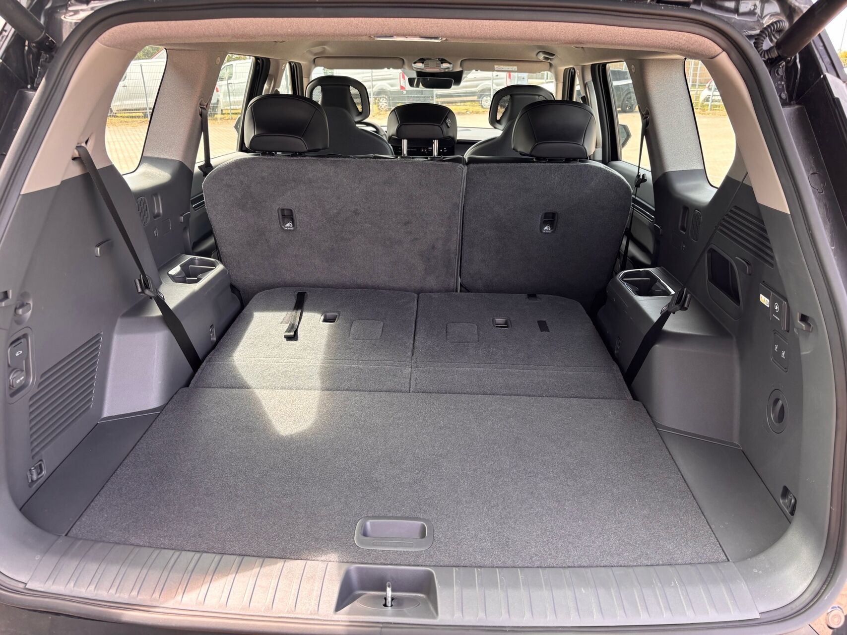 Billede af Kia EV9 EL Standard Range Upgrade 218HK 5d Aut.