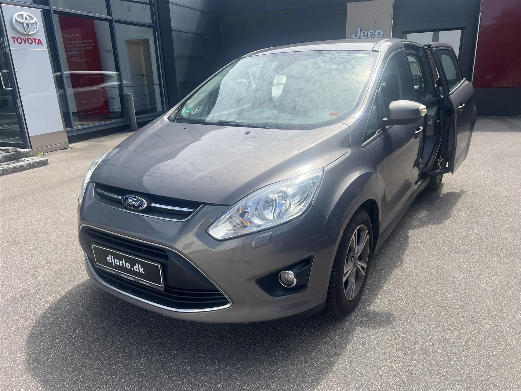 Billede af Ford Grand C-MAX 1,0 EcoBoost Edition 100HK 6g
