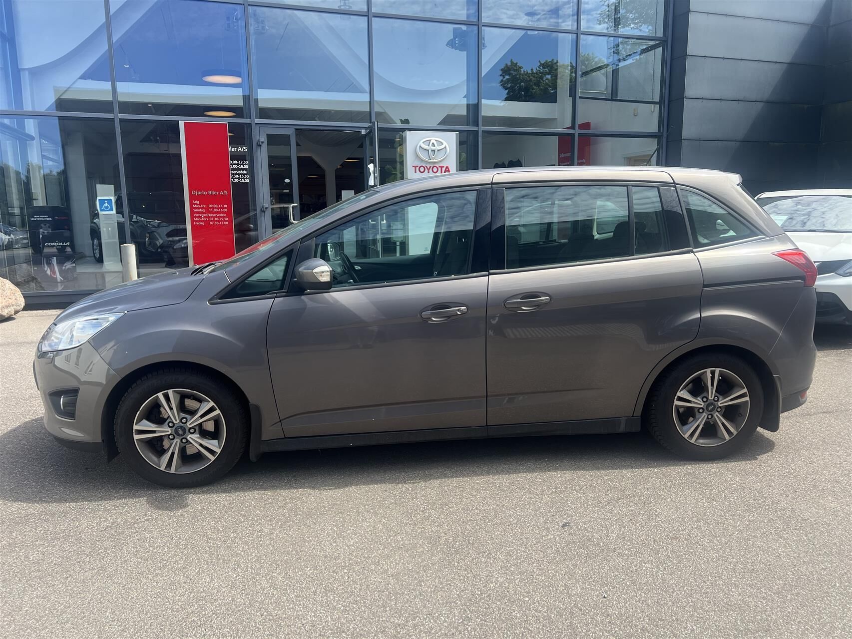 Billede af Ford Grand C-MAX 1,0 EcoBoost Edition 100HK 6g