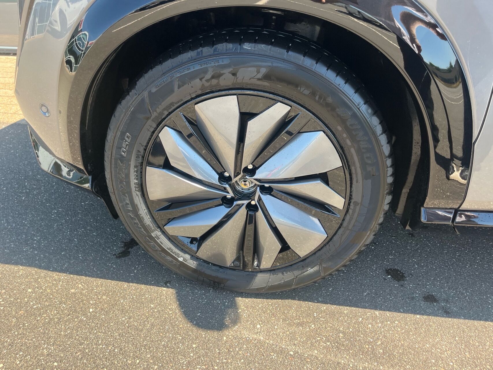 Billede af Nissan Ariya EL Evolve e-4orce 301HK 5d Aut.