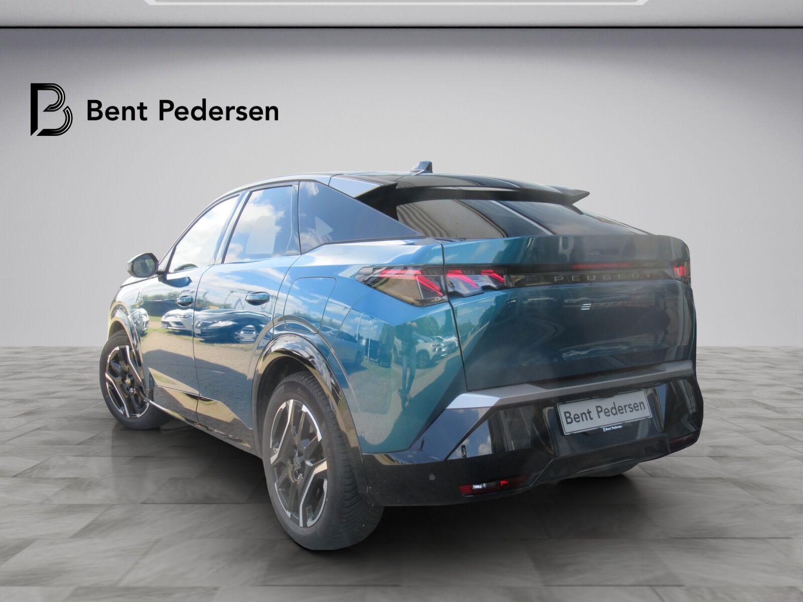 Billede af Peugeot e-3008 EL GT Pack 210HK 5d Aut.