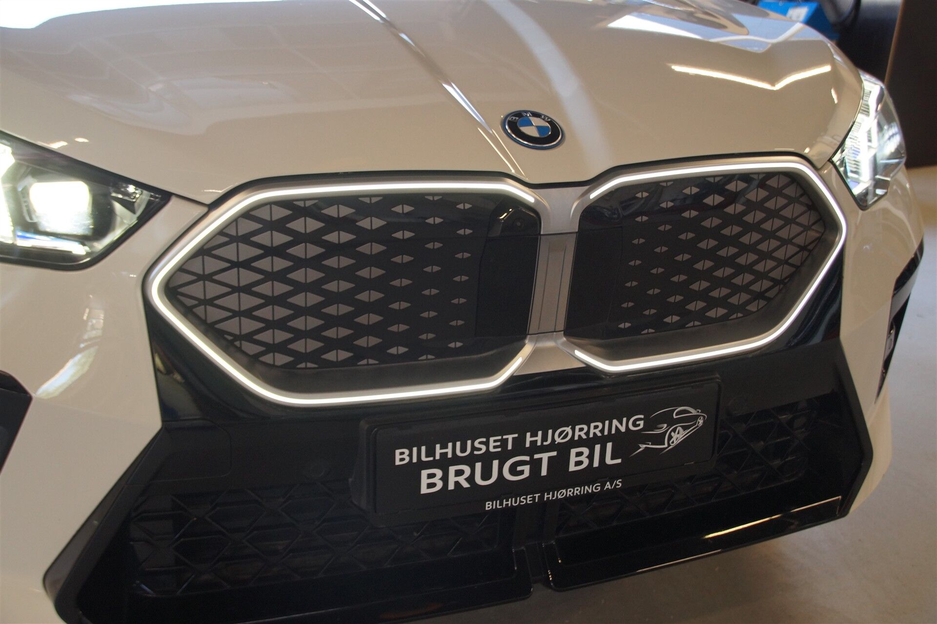 Billede af BMW iX2 eDrive20 EL M-Sport 204HK 5d Aut.