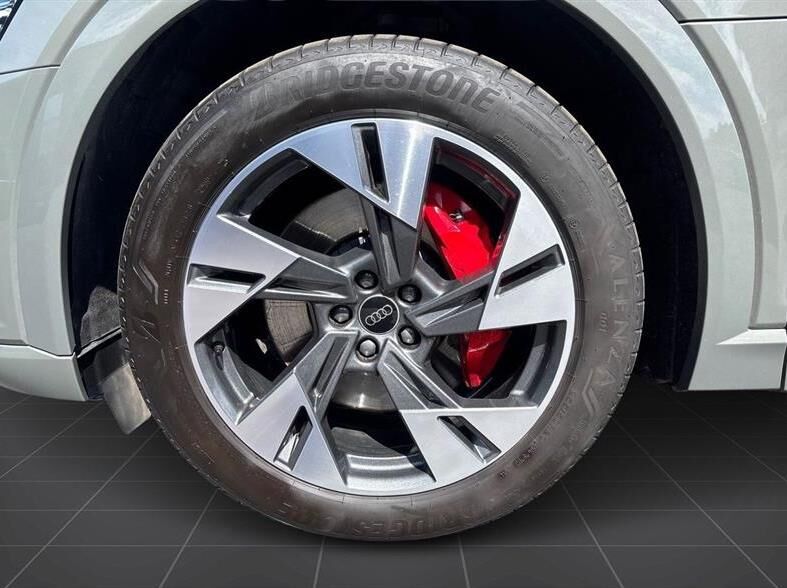 Billede af Audi Q8 55 E-tron Prestige Quattro 408HK 5d Aut.