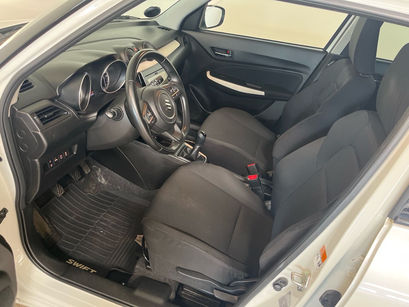 Billede af Suzuki Swift 1,2 Dualjet  Mild hybrid Action AEB 83HK 5d
