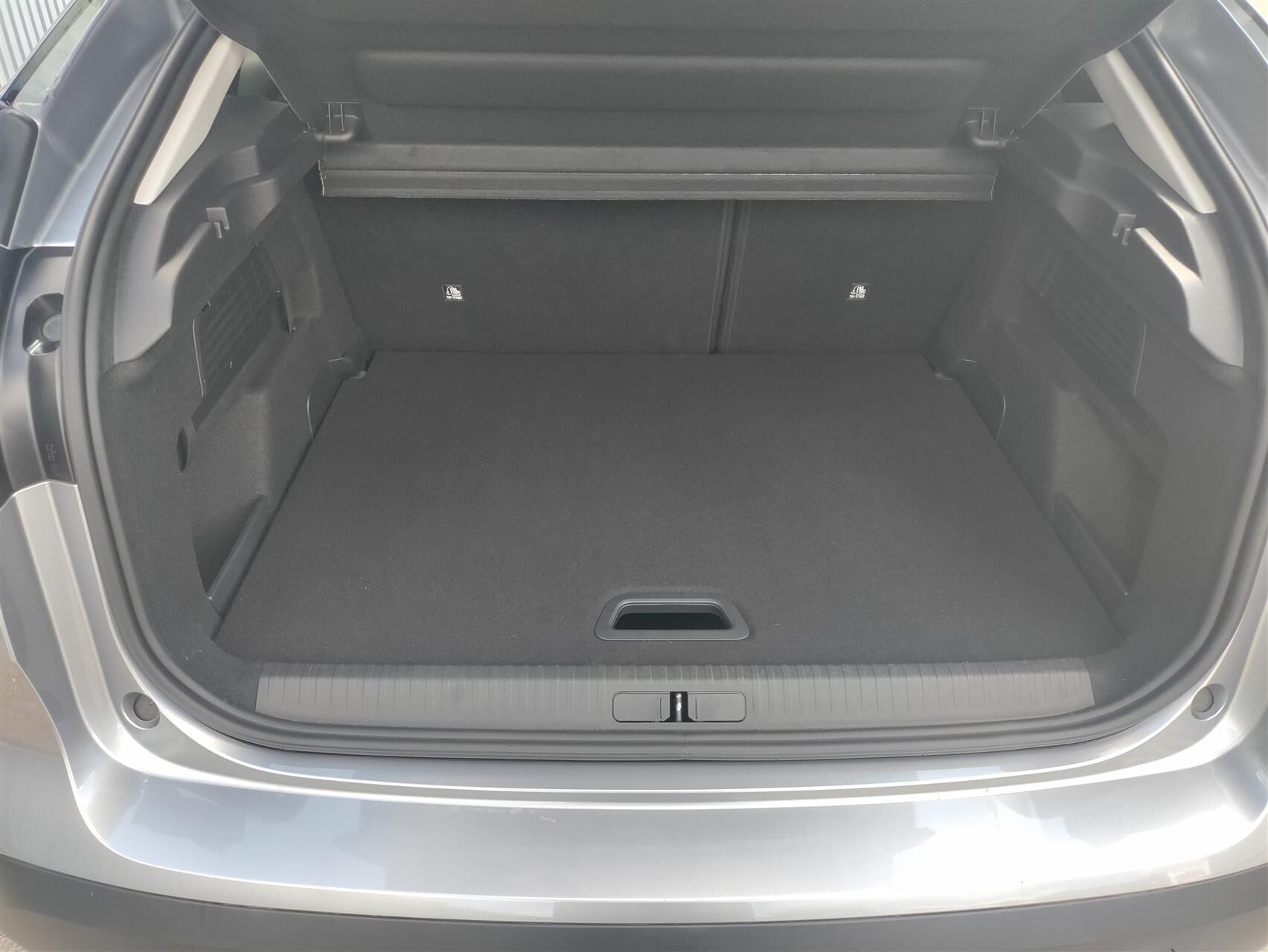 Billede af Citroën C4 1,2 PureTech VTR Sport EAT8 130HK 5d 8g Aut.