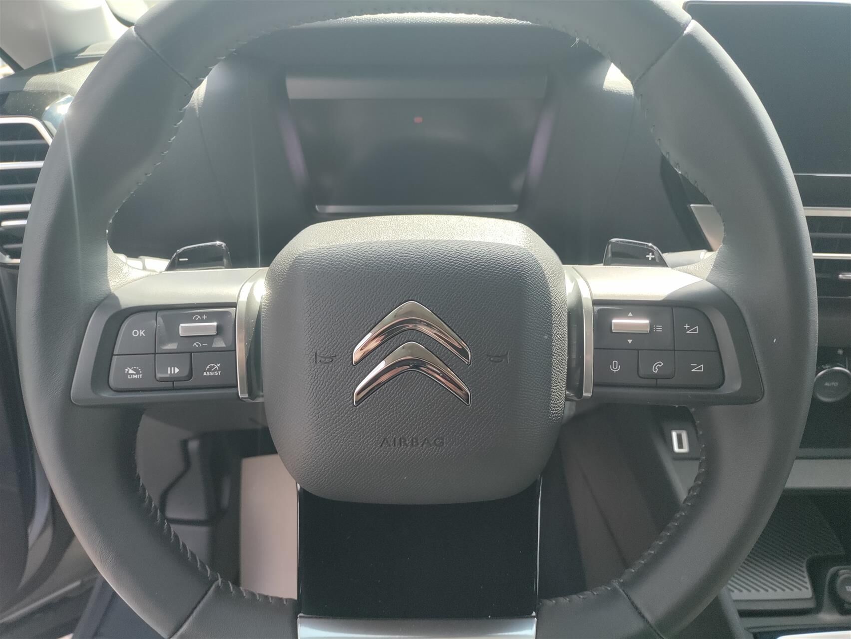 Billede af Citroën C4 1,2 PureTech VTR Sport EAT8 130HK 5d 8g Aut.