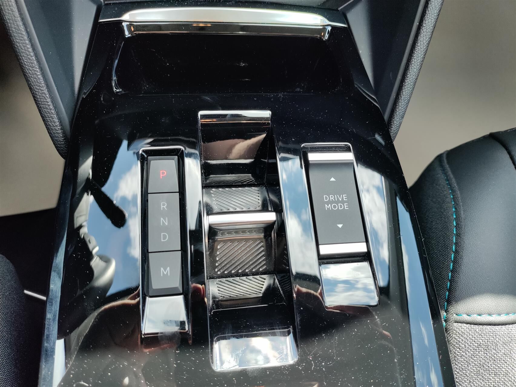 Billede af Citroën C4 1,2 PureTech VTR Sport EAT8 130HK 5d 8g Aut.