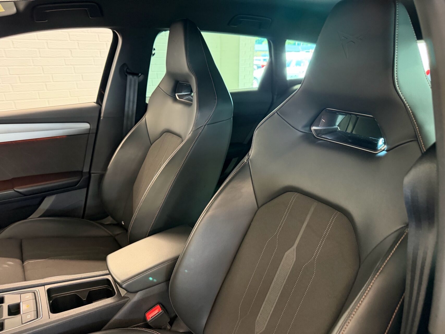 Billede af Seat Leon Sportstourer 1,4 e-Hybrid FR DSG 204HK Stc 6g Aut.