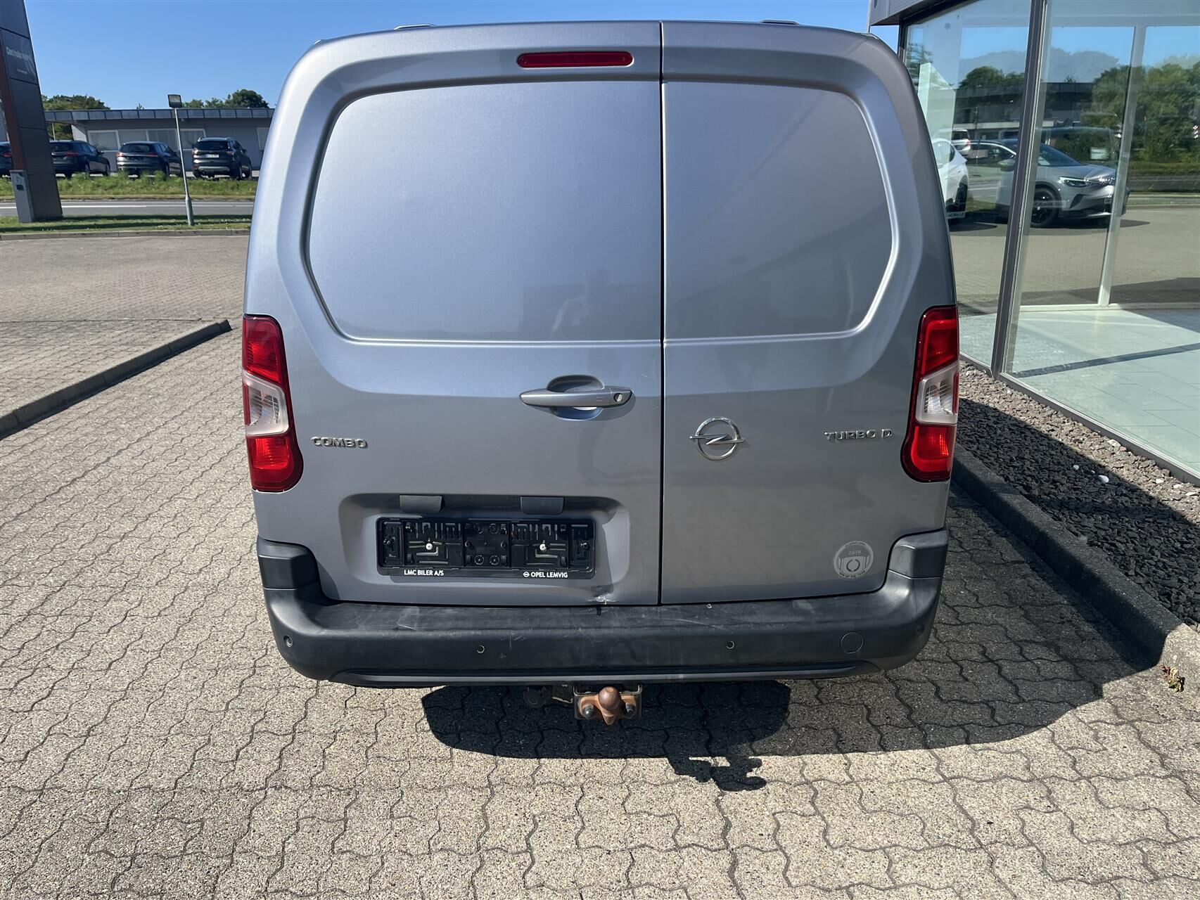 Billede af Opel Combo L1V1 1,5 D Enjoy EAT8 130HK Van 8g Aut.