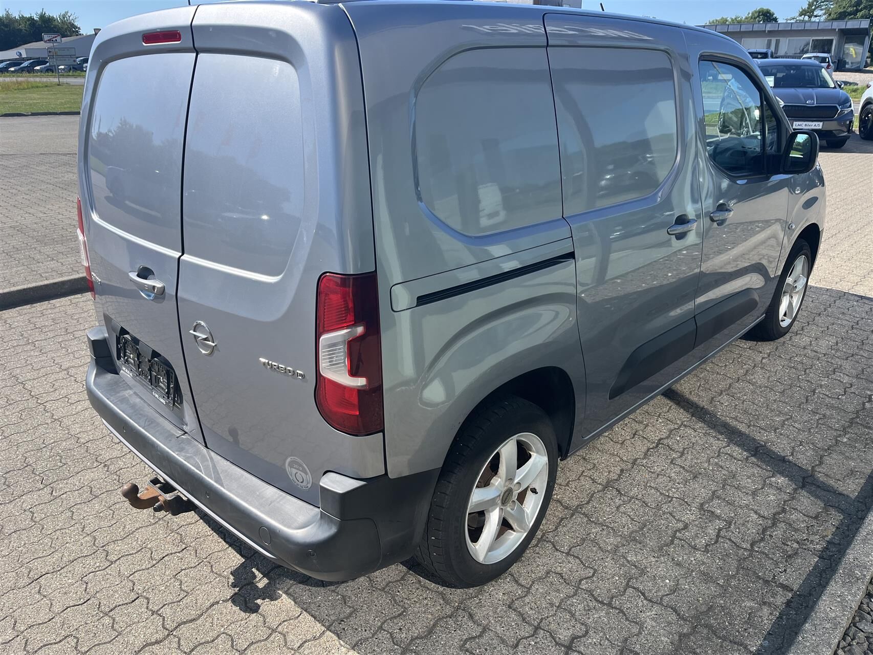 Billede af Opel Combo L1V1 1,5 D Enjoy EAT8 130HK Van 8g Aut.