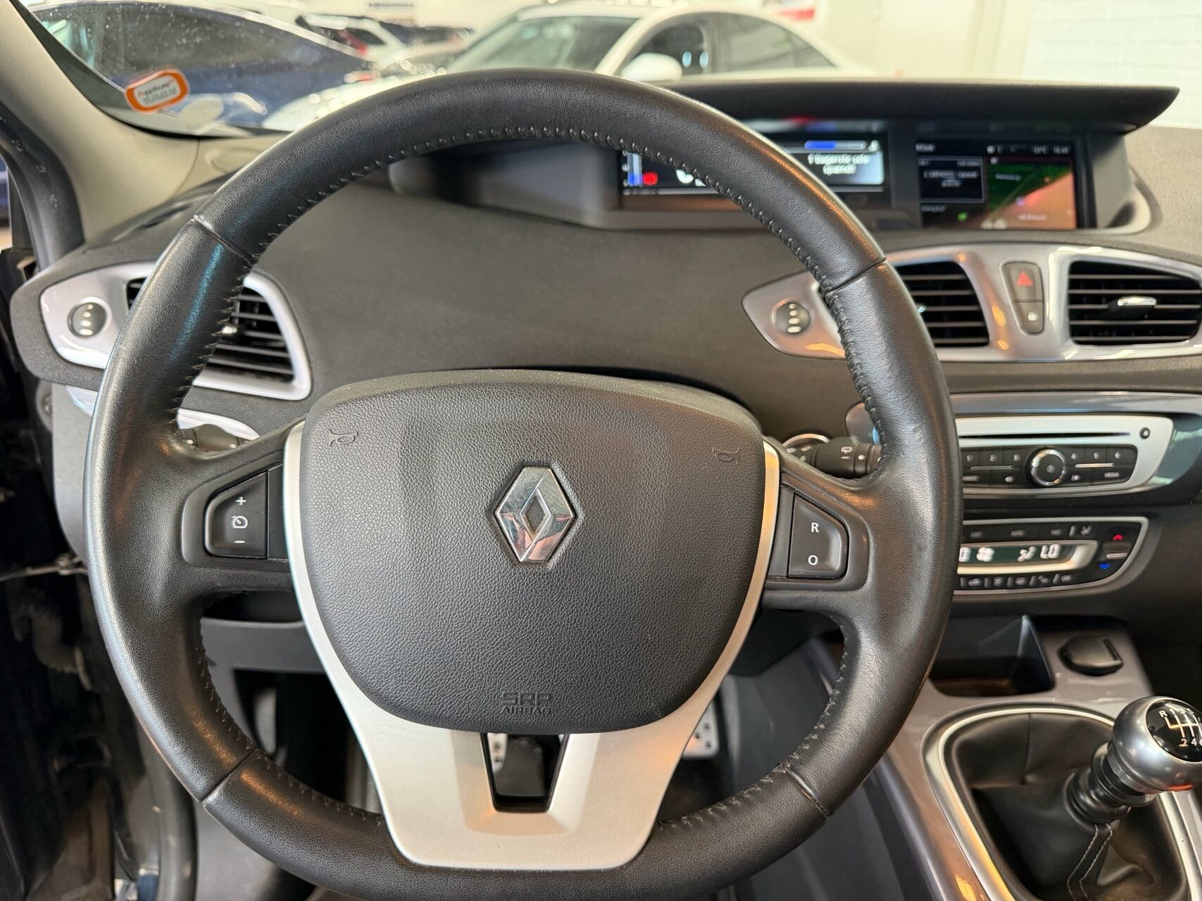 Billede af Renault Scénic XMOD 1,6 DCI Bose Edition 4x4 130HK 6g