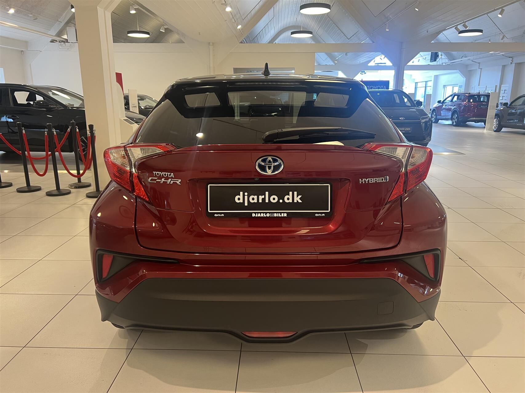 Billede af Toyota C-HR 1,8 Hybrid C-LUB Bi-tone Multidrive S 122HK 5d Aut.