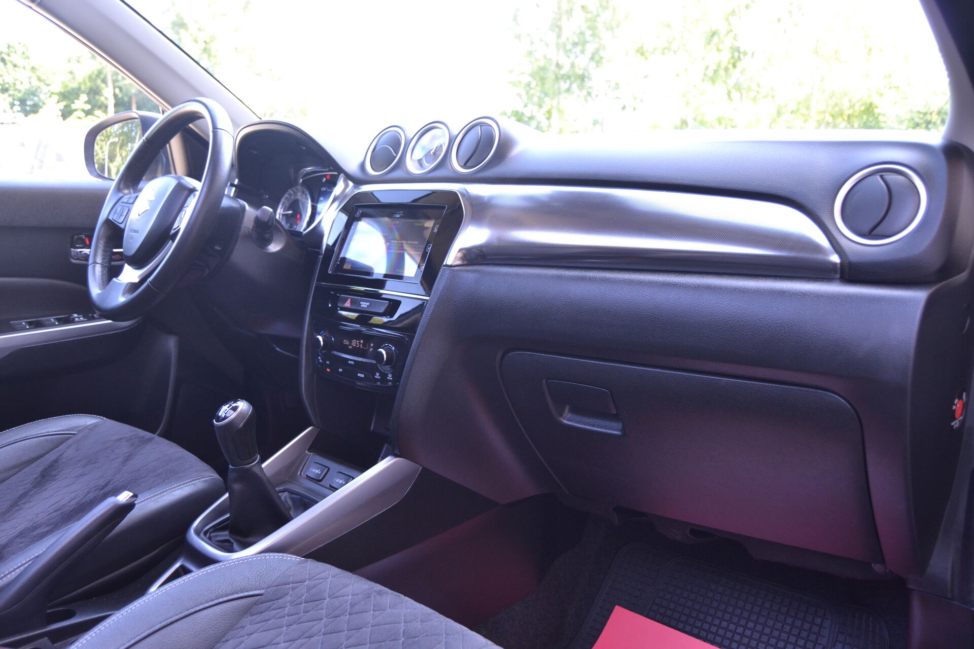 Billede af Suzuki Vitara 1,0 Boosterjet Adventure 112HK 5d