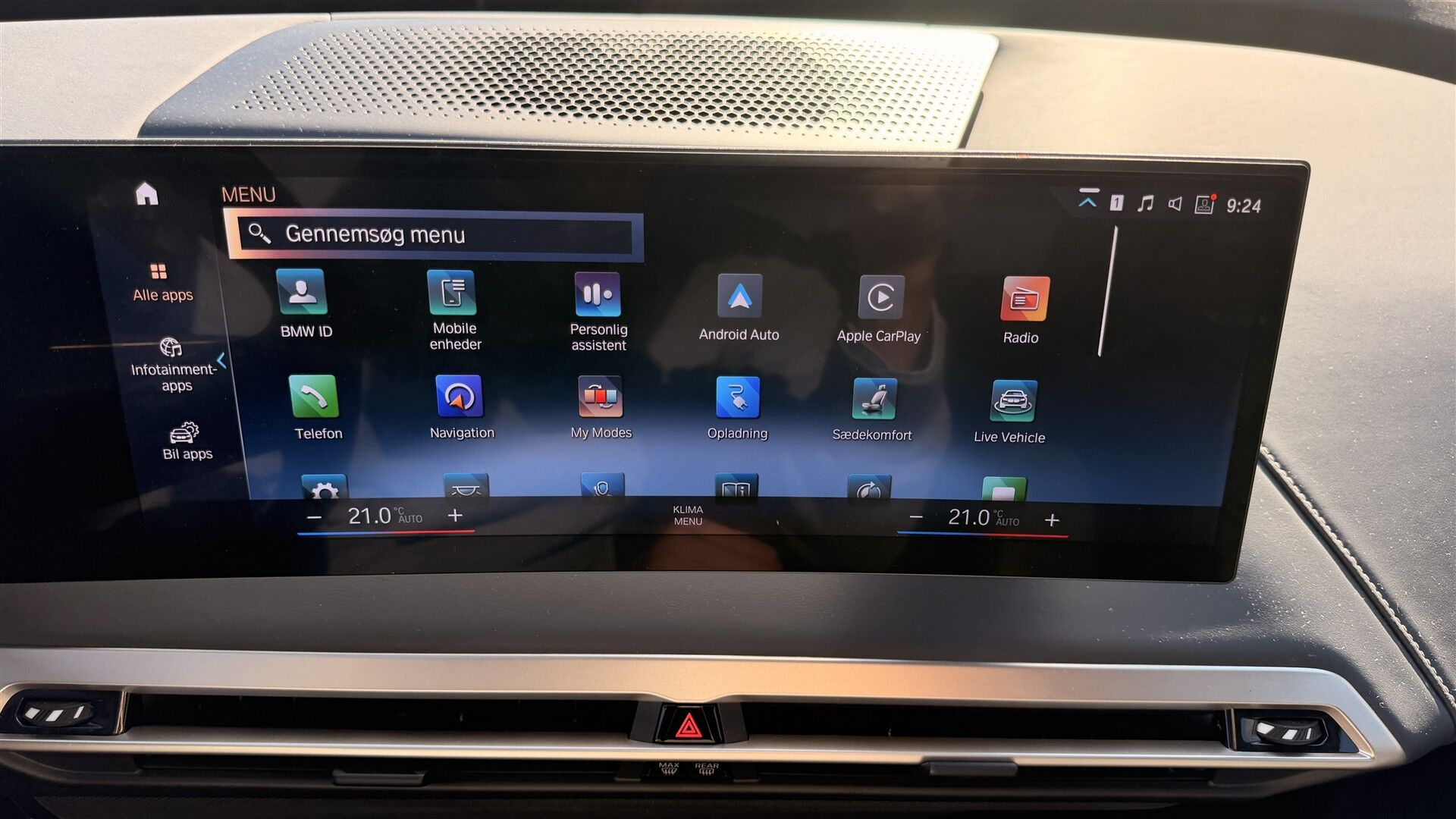 Billede af BMW iX 40 Fully Charged Sport XDrive 326HK 5d Aut. 