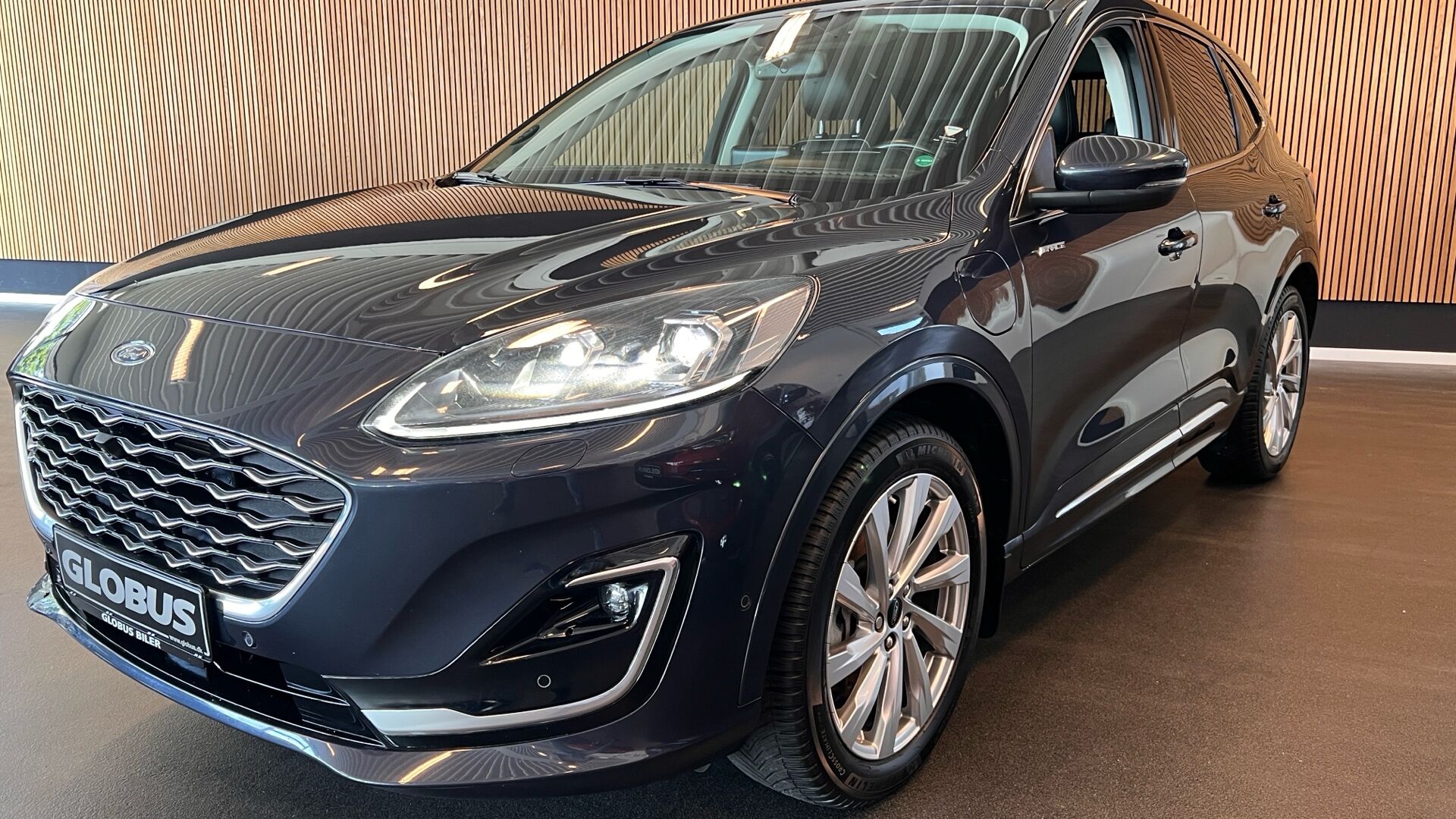Billede af Ford Kuga 2,5 Plugin-hybrid Vignale CVT 225HK 5d Trinl. Gear