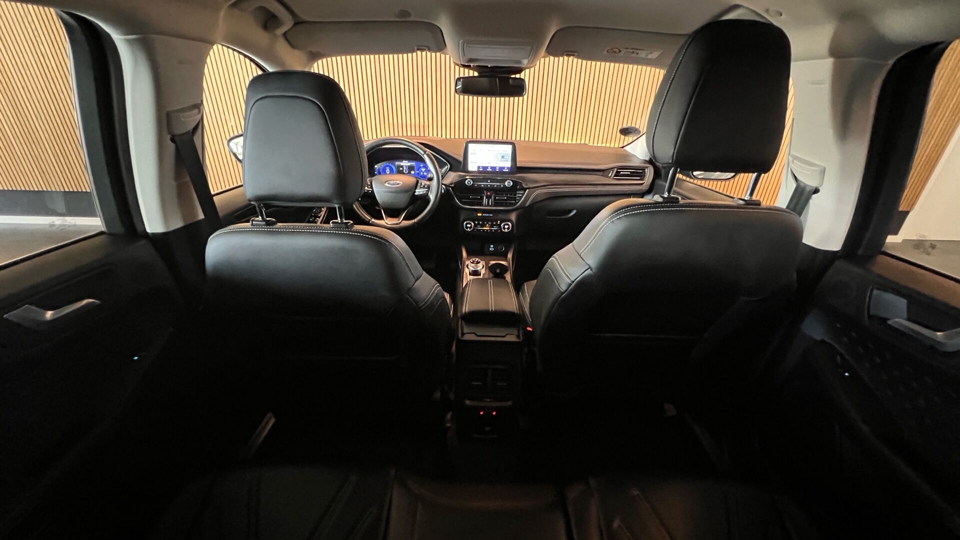 Billede af Ford Kuga 2,5 Plugin-hybrid Vignale CVT 225HK 5d Trinl. Gear