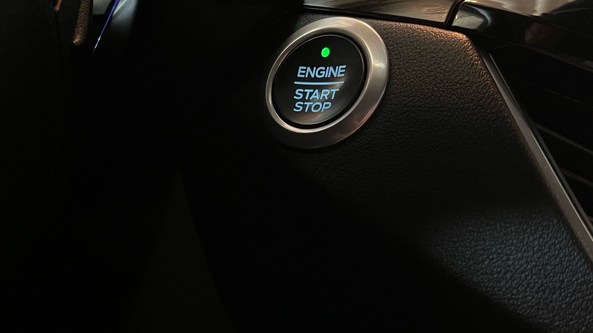 Billede af Ford Kuga 2,5 Plugin-hybrid Vignale CVT 225HK 5d Trinl. Gear