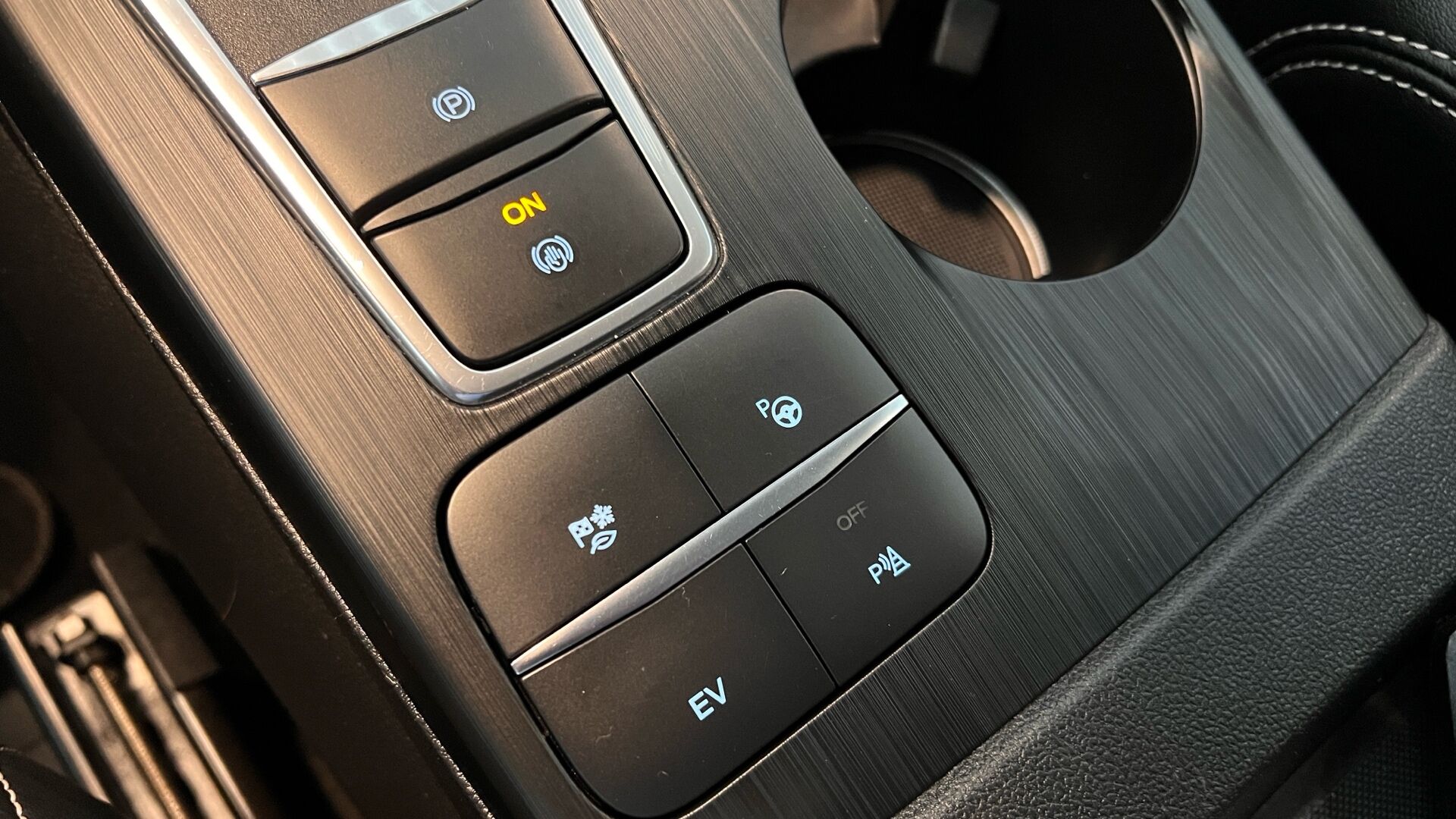 Billede af Ford Kuga 2,5 Plugin-hybrid Vignale CVT 225HK 5d Trinl. Gear