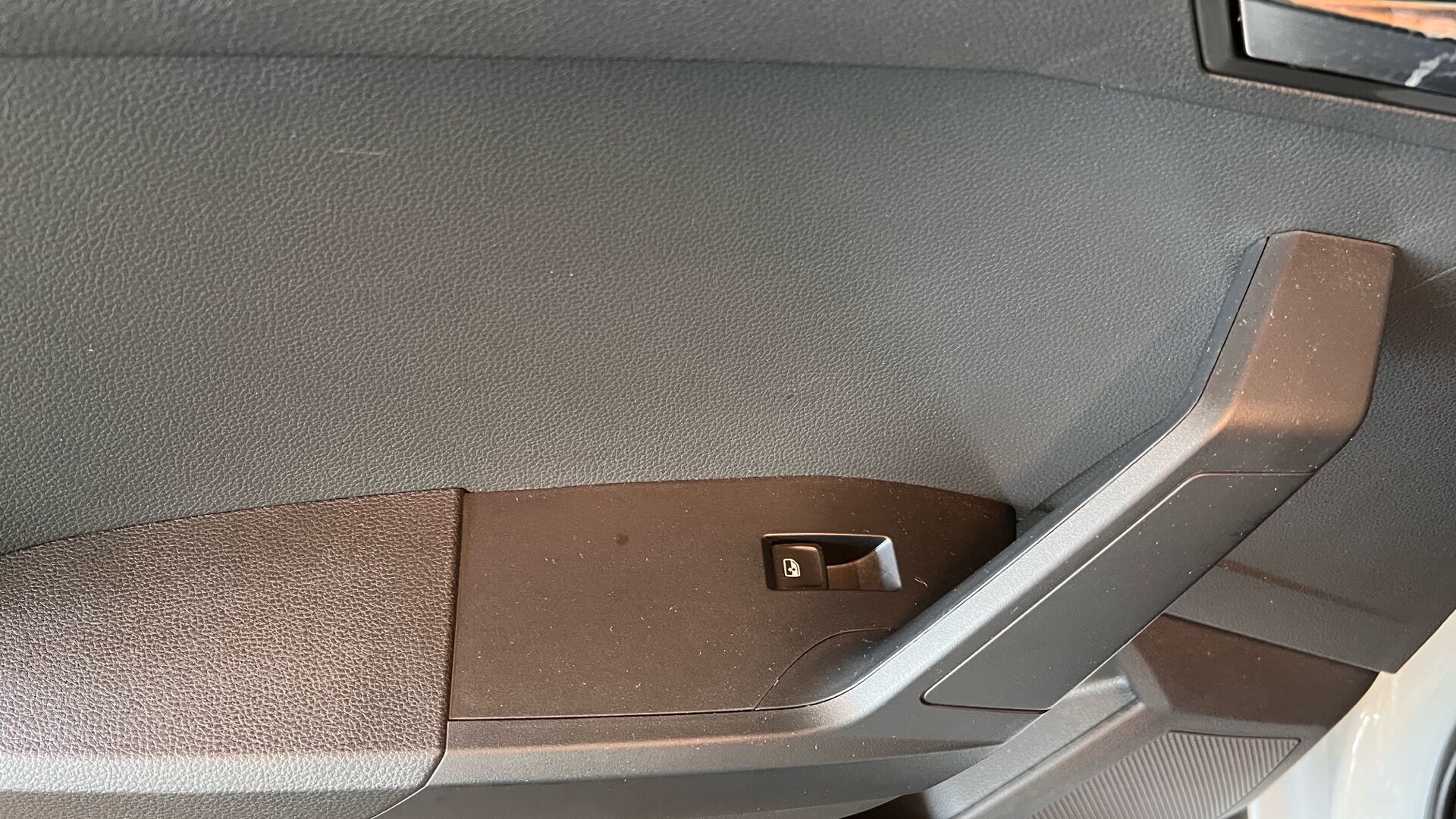 Billede af Seat Arona 1,0 TSI FR DSG 110HK 5d 7g Aut.