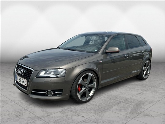 Audi A3 Sportback 2,0 TDI DPF Ambiente S Tronic 140HK 5d 6g Aut.