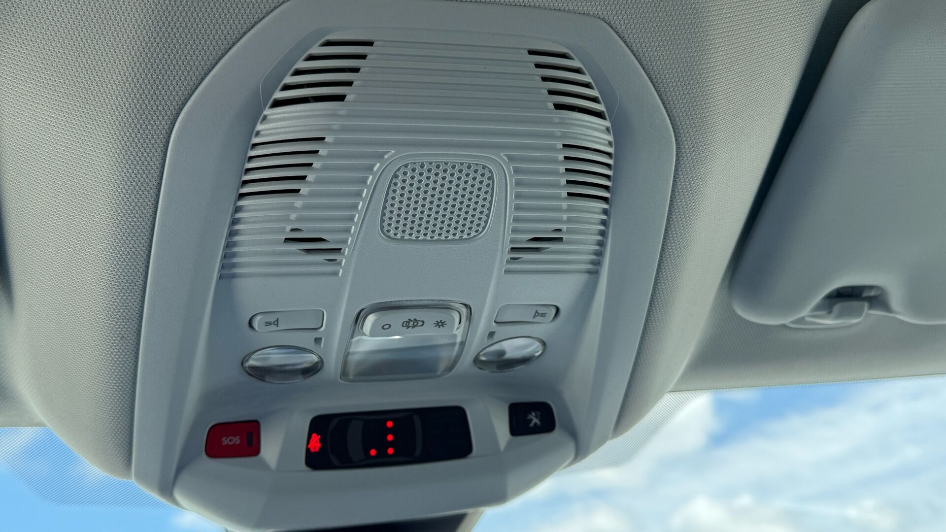 Billede af Peugeot 3008 1,2 e-THP Allure 130HK 5d 6g
