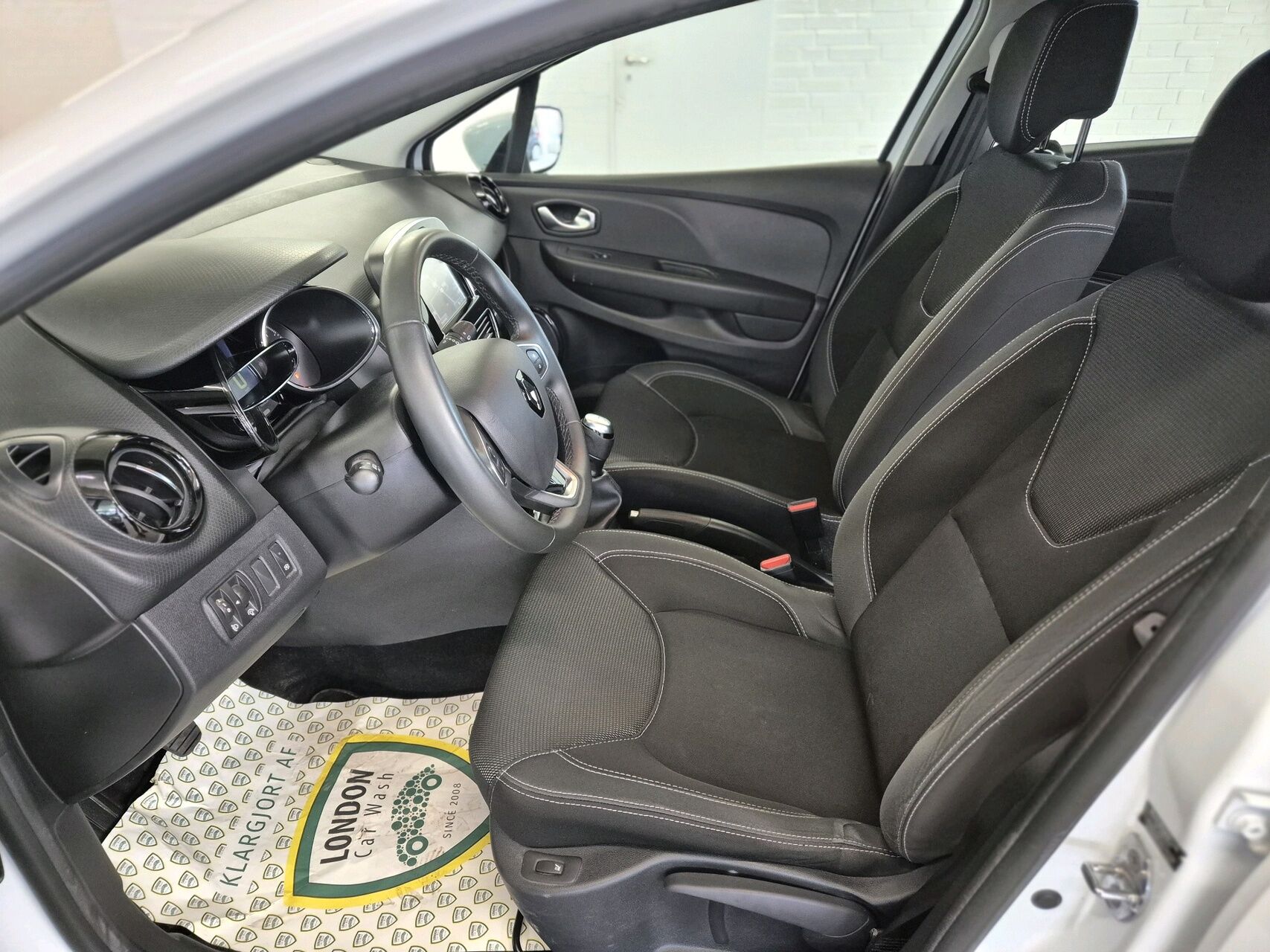 Billede af Renault Clio Sport Tourer 0,9 Energy TCe Zen 90HK Stc