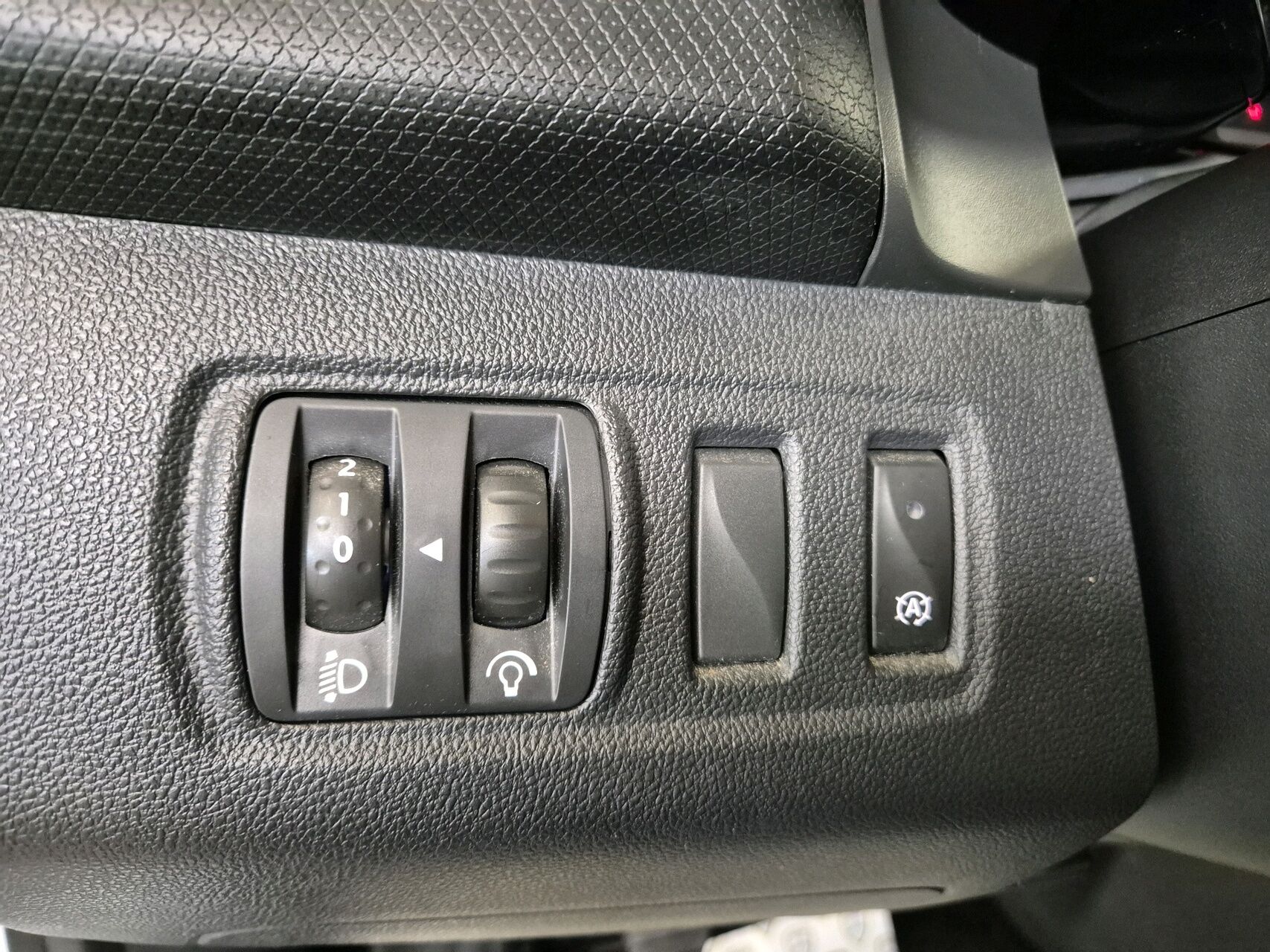 Billede af Renault Clio Sport Tourer 0,9 Energy TCe Zen 90HK Stc