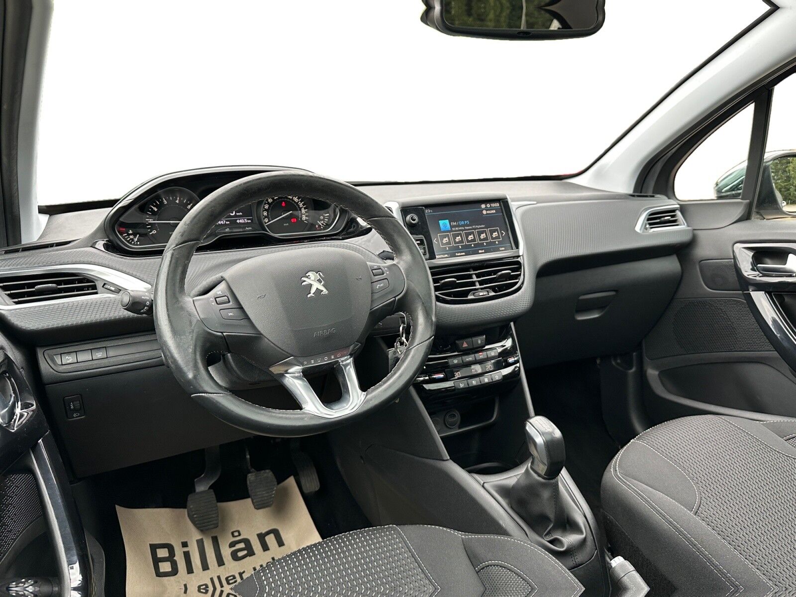 Billede af Peugeot 208 1,2 PureTech Exclusive Plus 82HK 5d