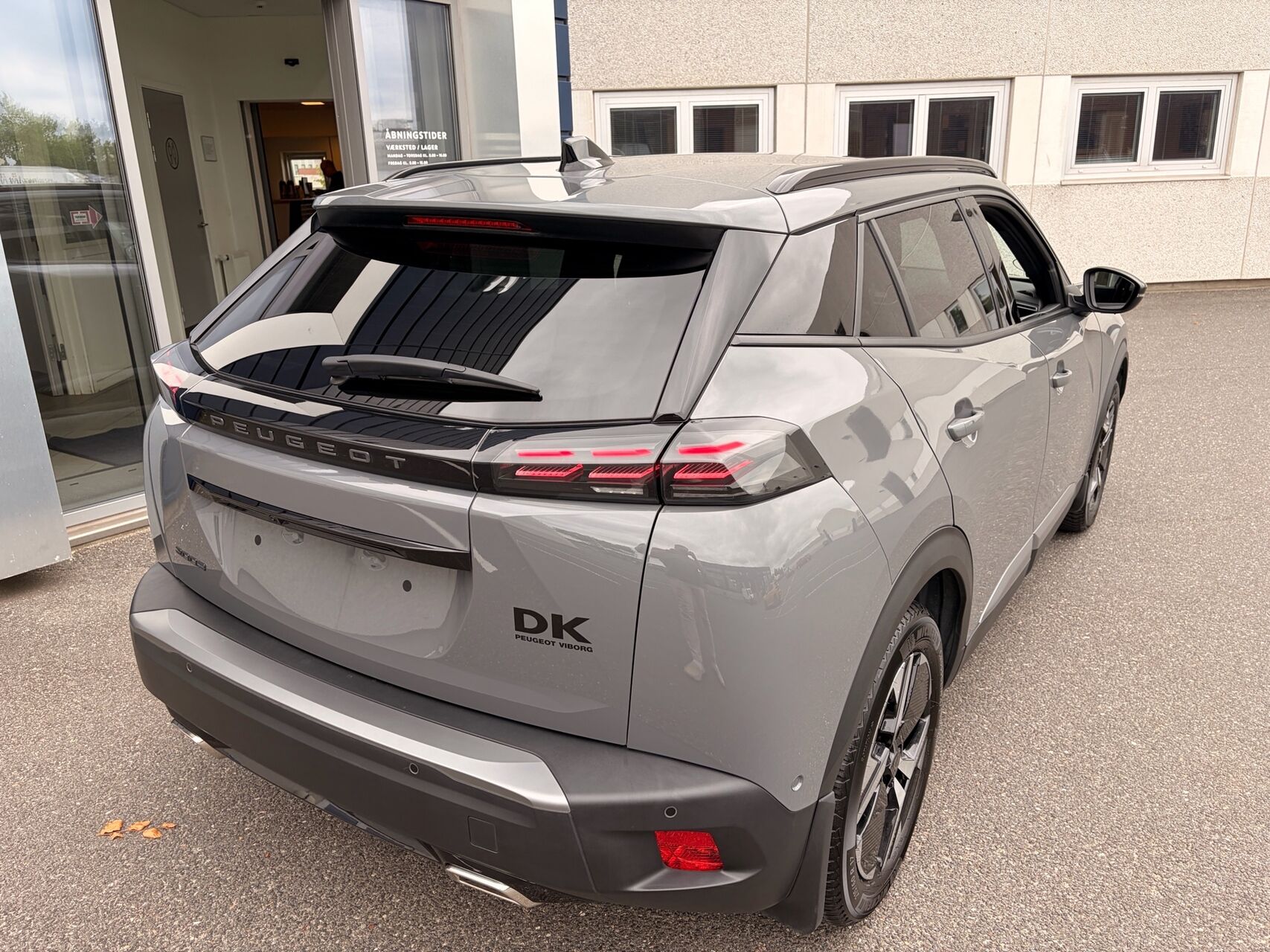 Billede af Peugeot 2008 1,2 PureTech Allure EAT8 130HK 5d 8g Aut.