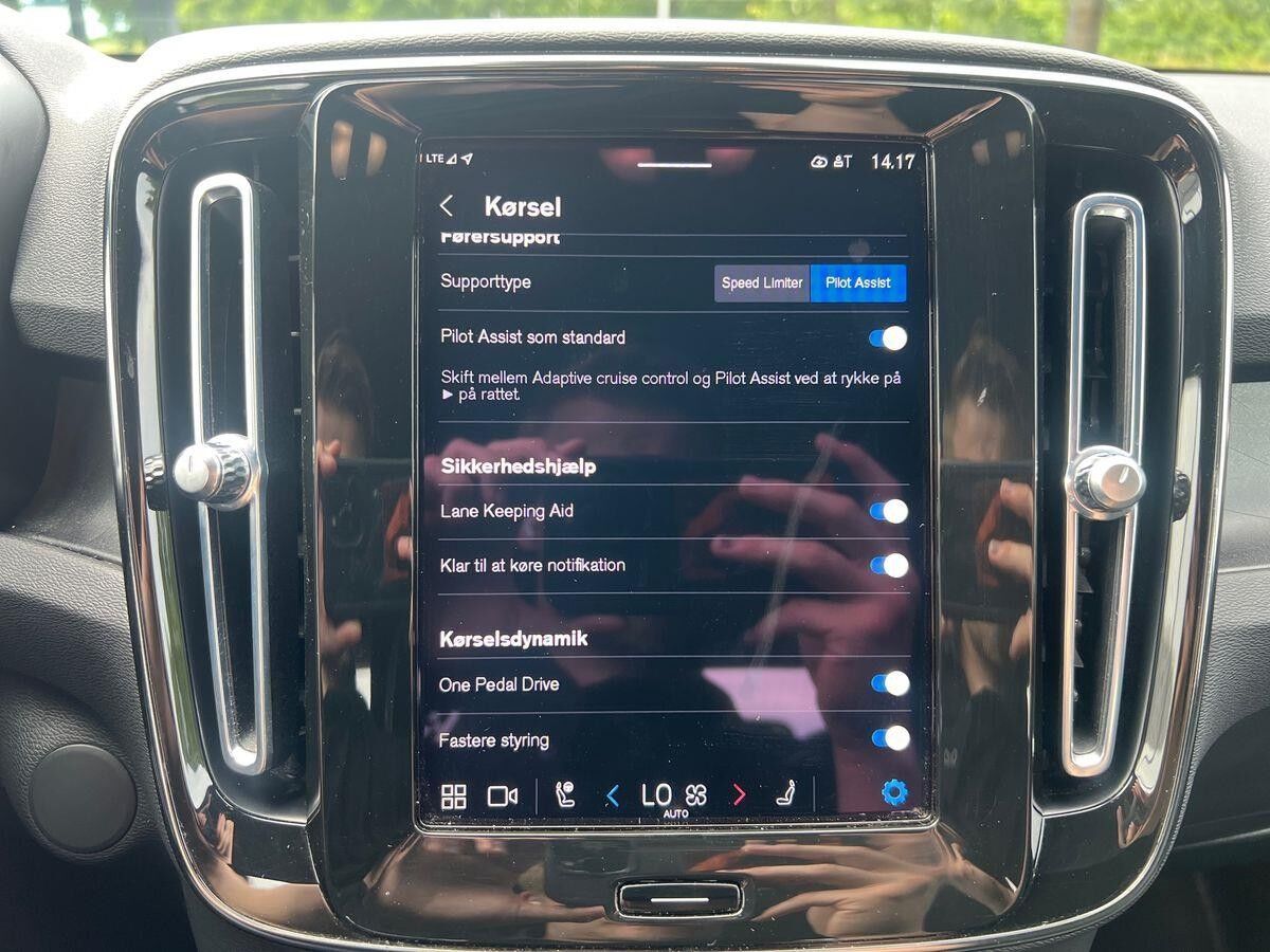 Billede af Volvo XC40 P8 Recharge Twin Plus AWD 408HK 5d Aut.
