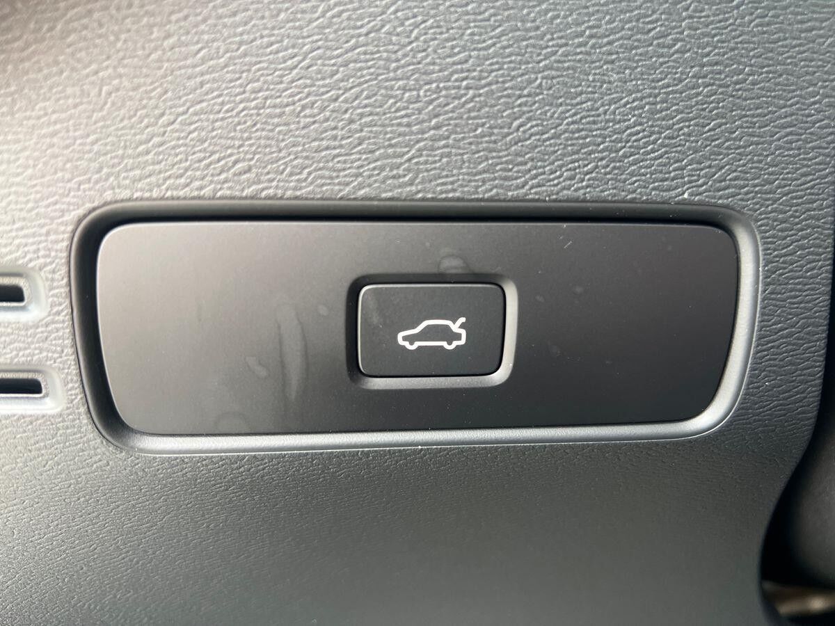 Billede af Volvo XC40 P8 Recharge Twin Plus AWD 408HK 5d Aut.