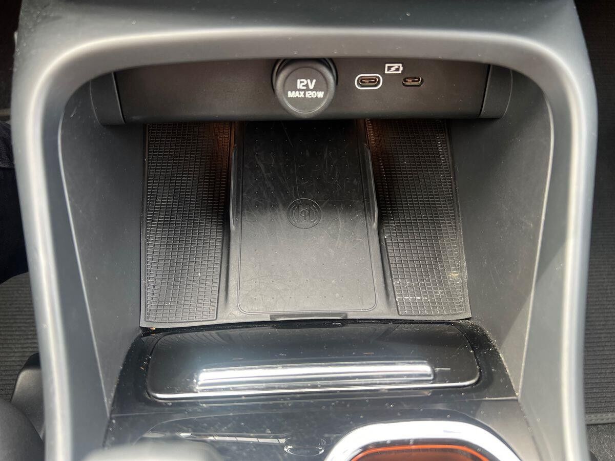 Billede af Volvo XC40 P8 Recharge Twin Plus AWD 408HK 5d Aut.