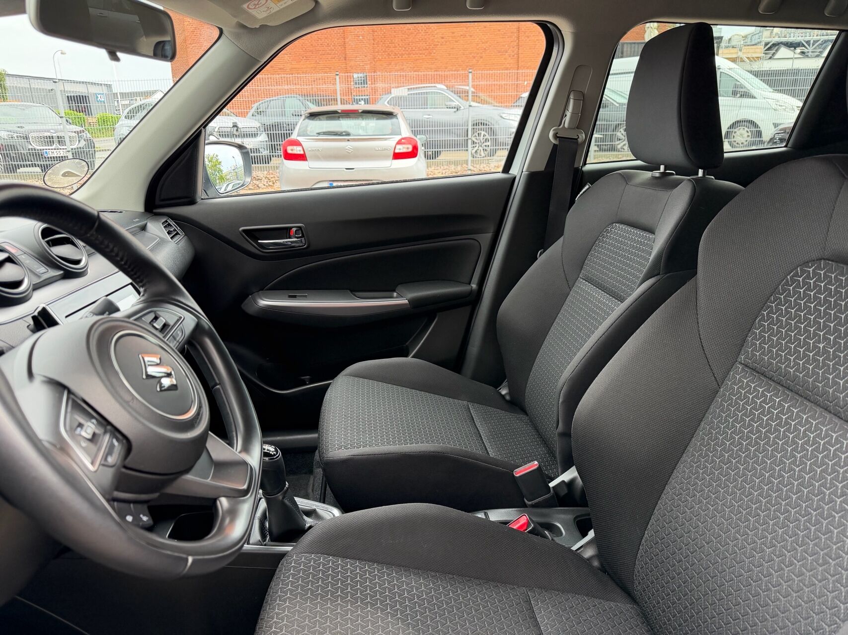 Billede af Suzuki Swift 1,2 Dualjet  Mild hybrid Exclusive AEB 83HK 5d