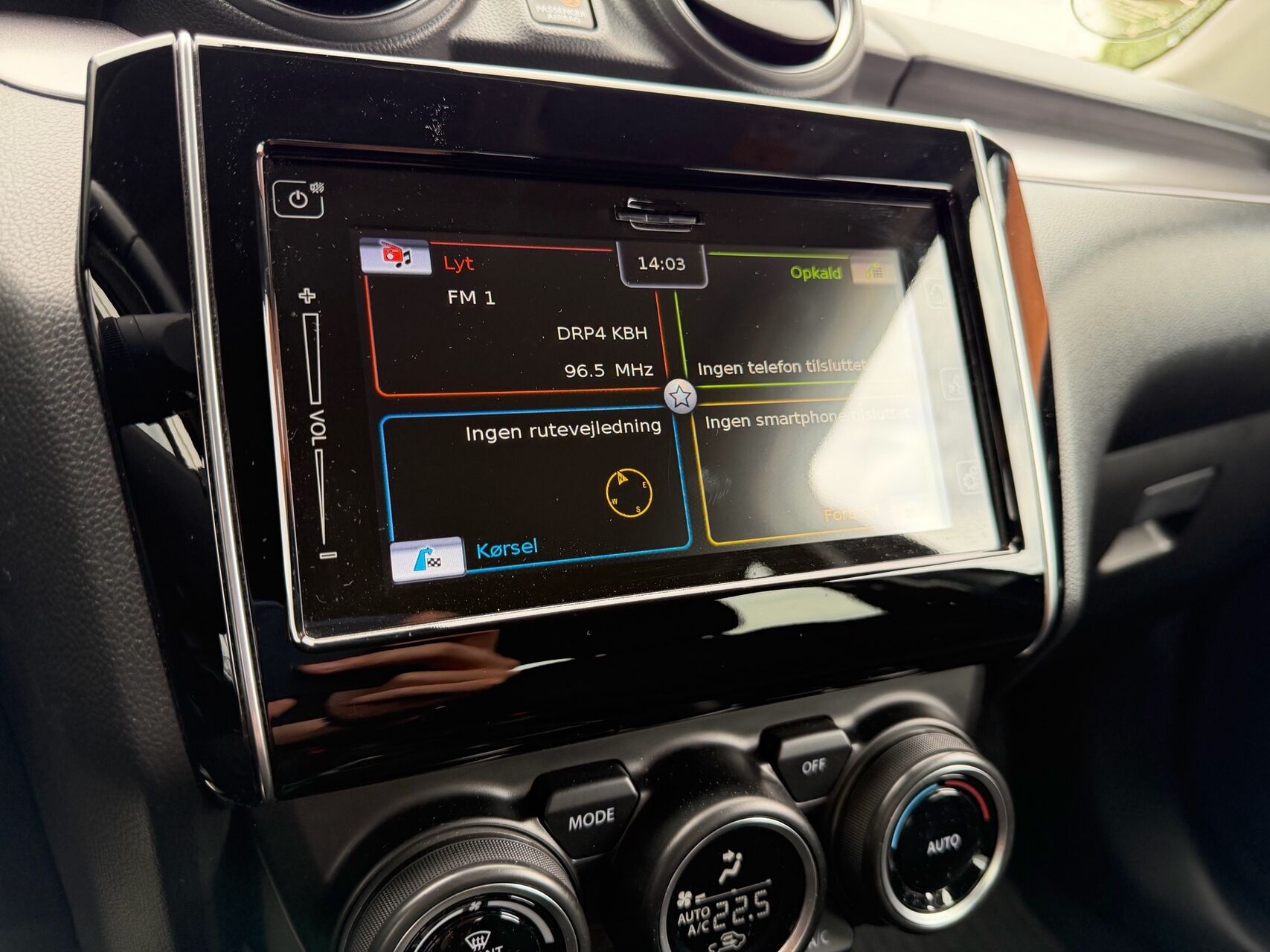 Billede af Suzuki Swift 1,2 Dualjet  Mild hybrid Exclusive AEB 83HK 5d