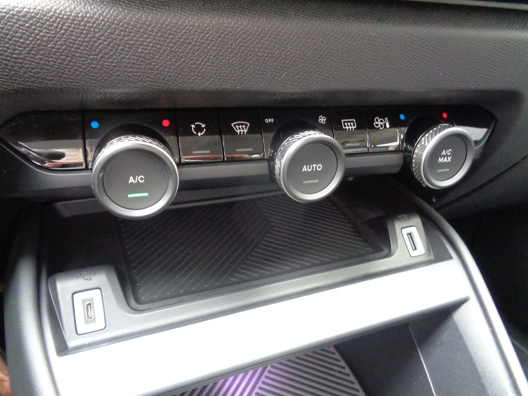 Billede af Citroën e-C4 EL Feel 136HK 5d Aut.