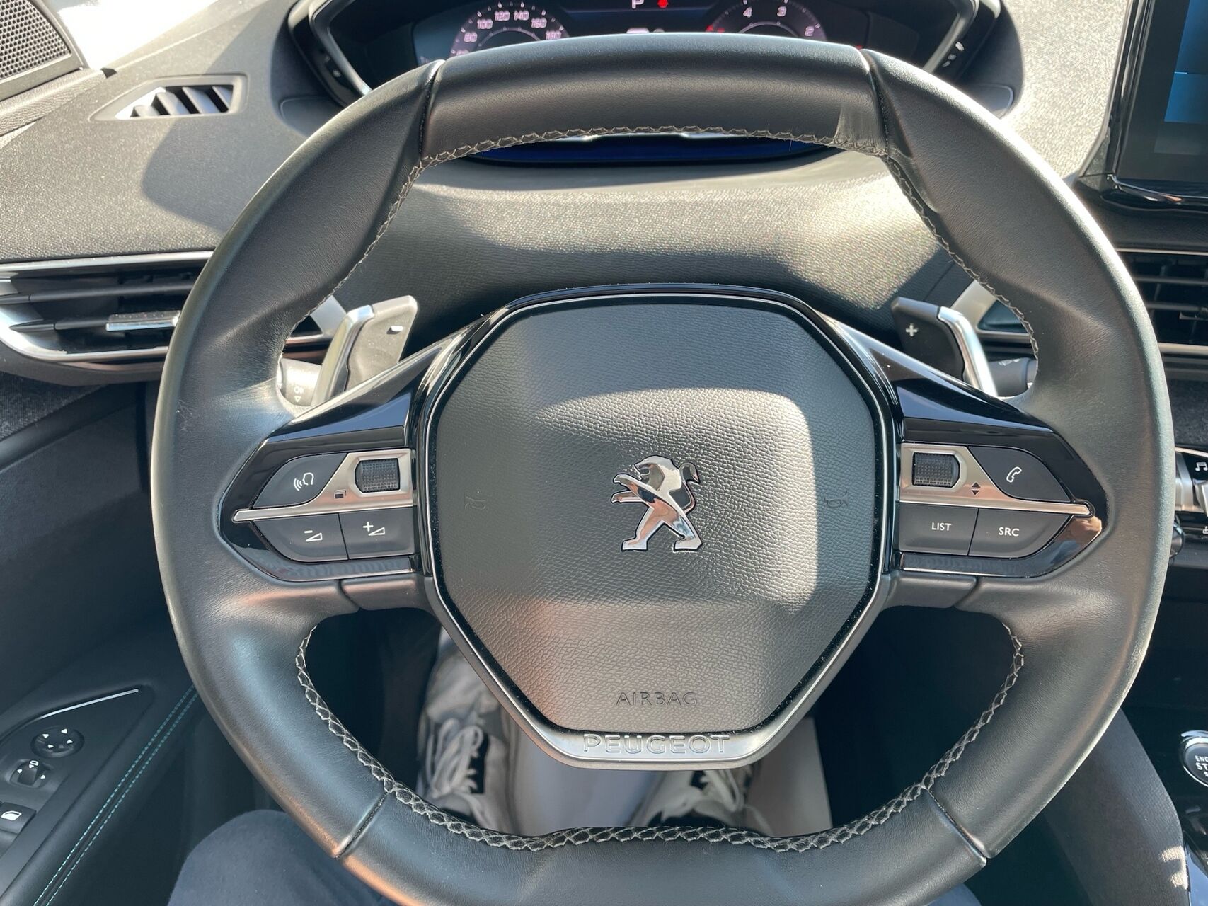 Billede af Peugeot 3008 1,5 BlueHDi Allure Pack EAT8 130HK 5d 8g Aut.