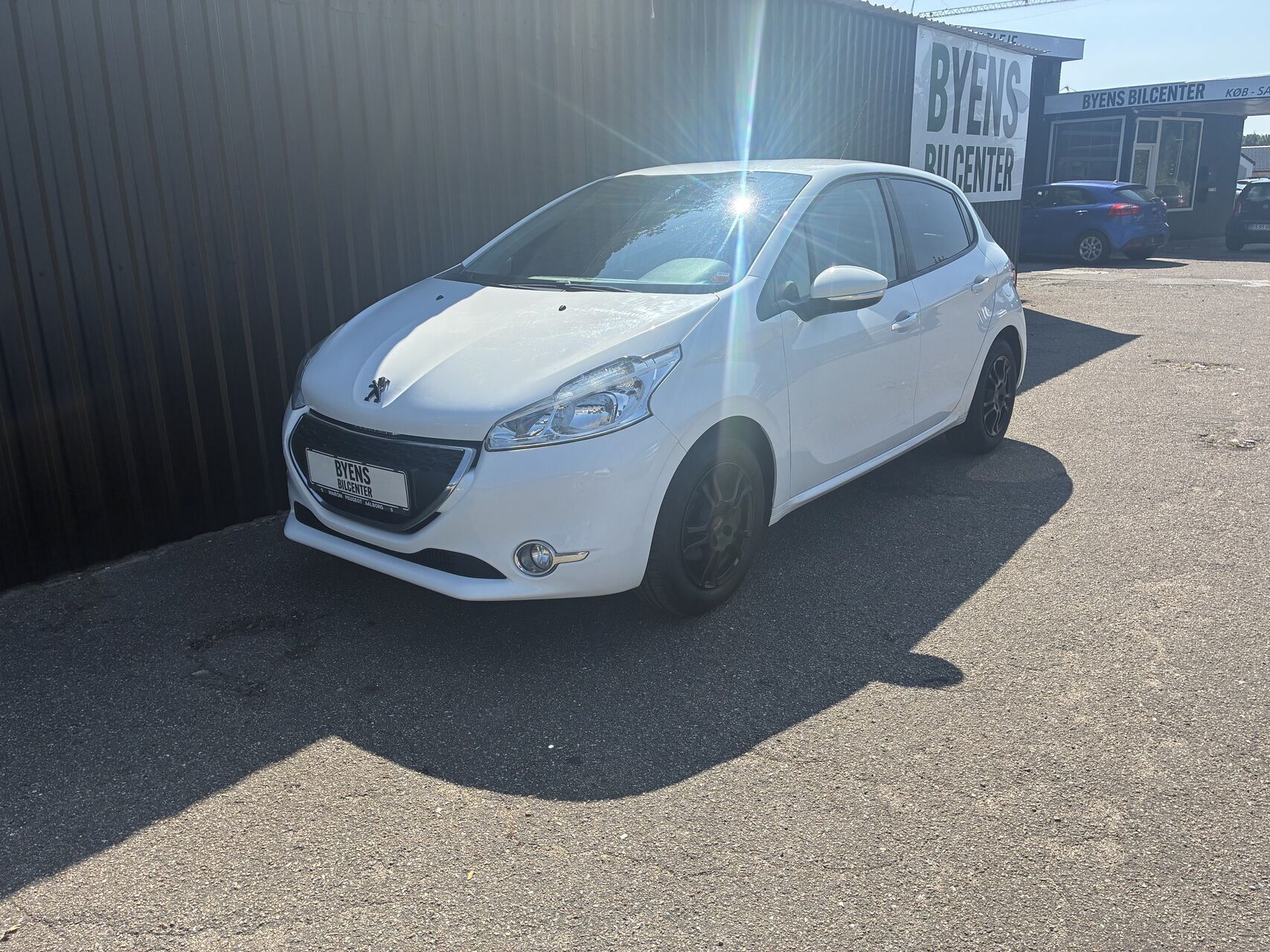 Billede af Peugeot 208 1,2 VTi Summit 82HK 5d