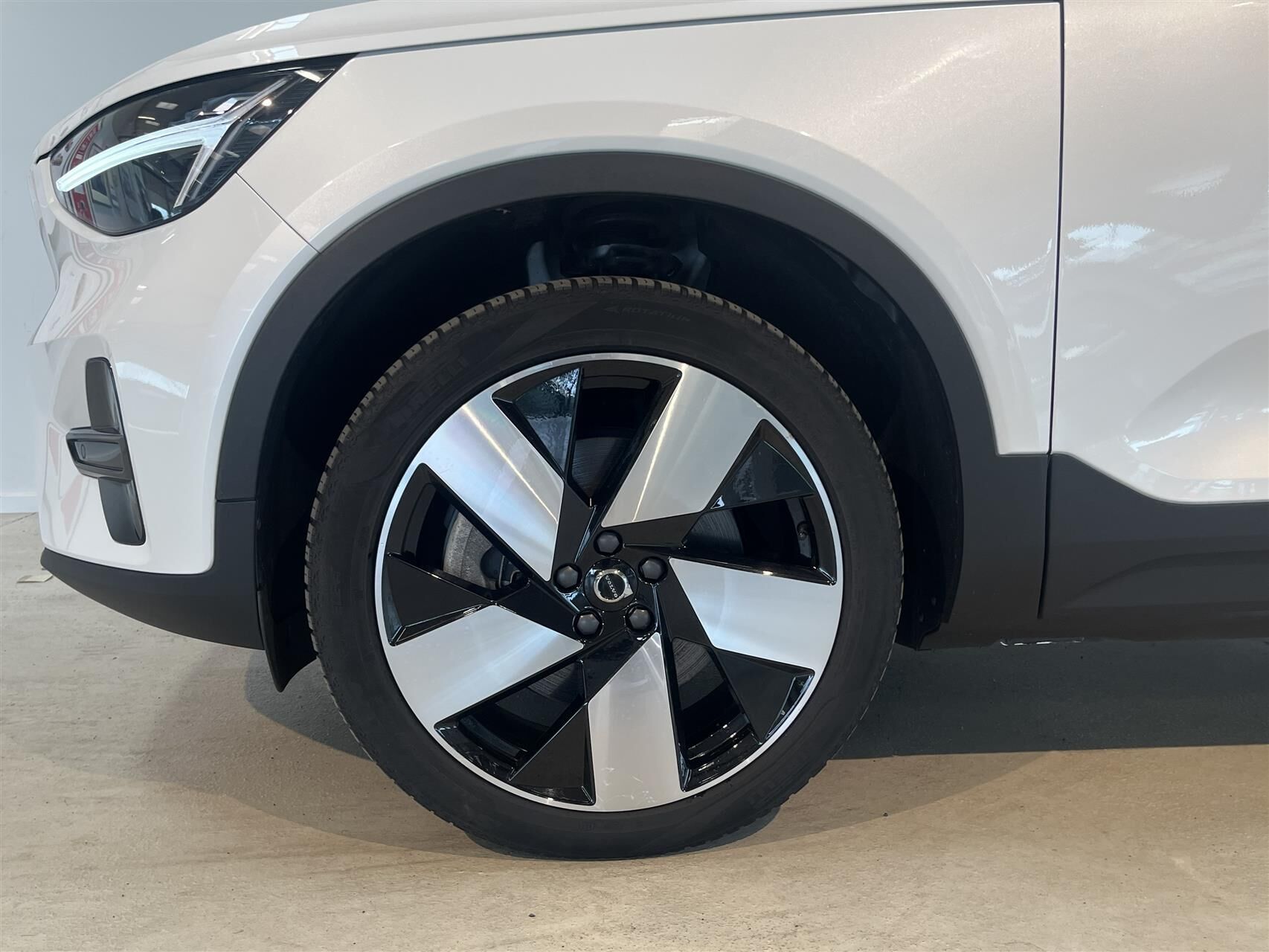 Billede af Volvo XC40 P6 Recharge Plus 231HK 5d Aut.